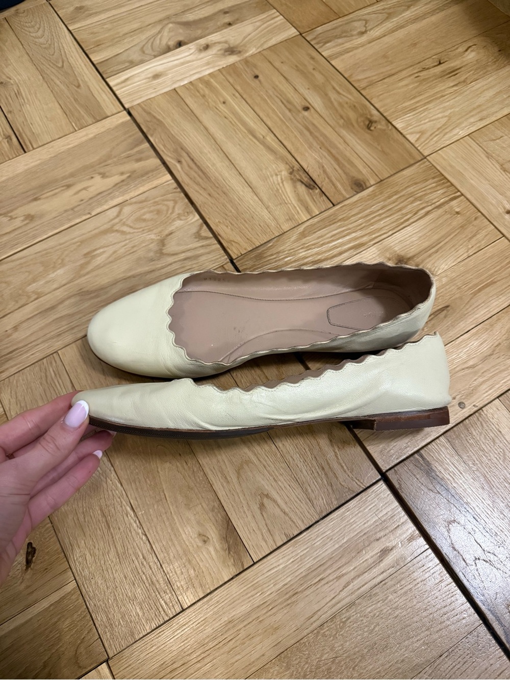 Chloe Pale Yellow Leather Ballet Flats